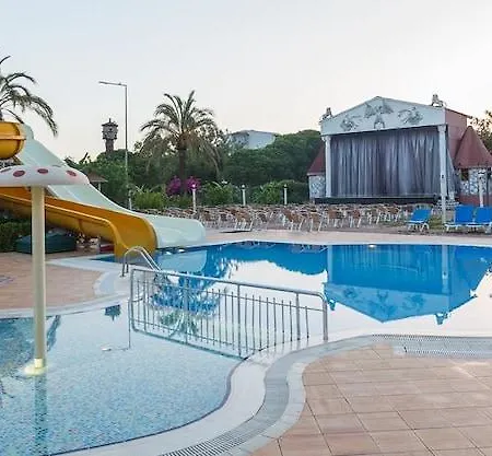 Resort Venüs 4*