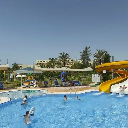 Venüs 4*