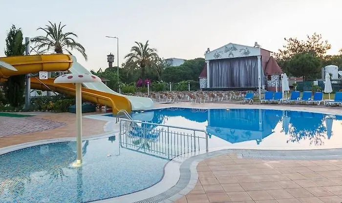 Курортный комплекс Venus 4*