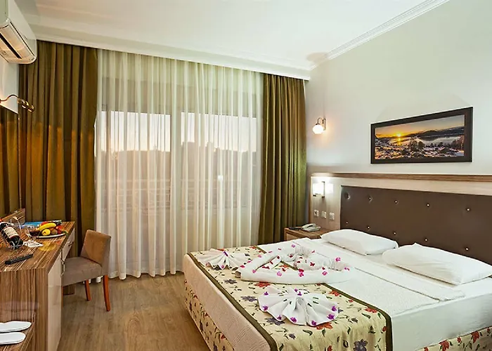 Venus Курортный комплекс 4*