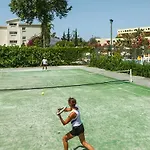 Venus リゾート 4*